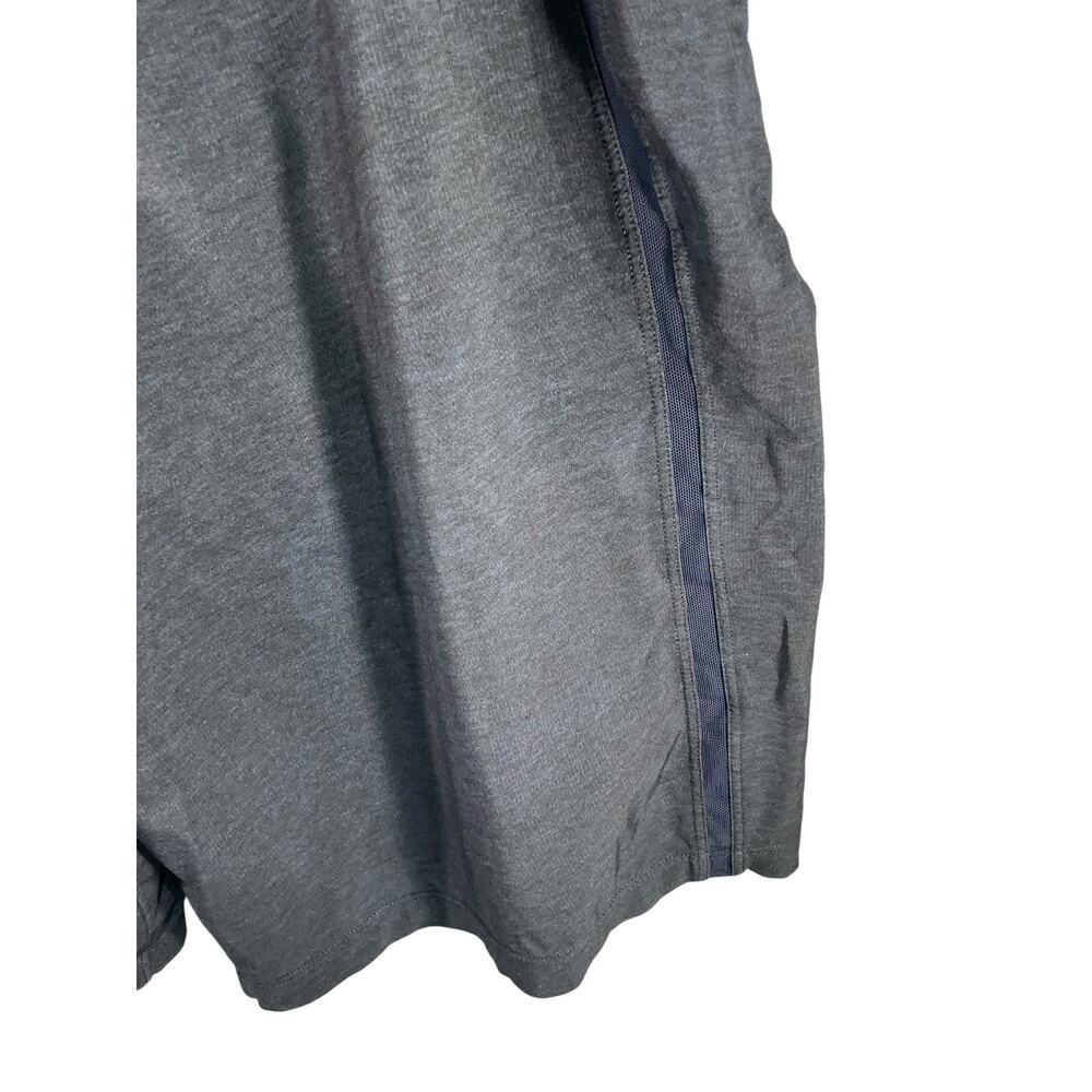 Lululemon Athletica Short Men Size Small Gray - Picture 4 of 12